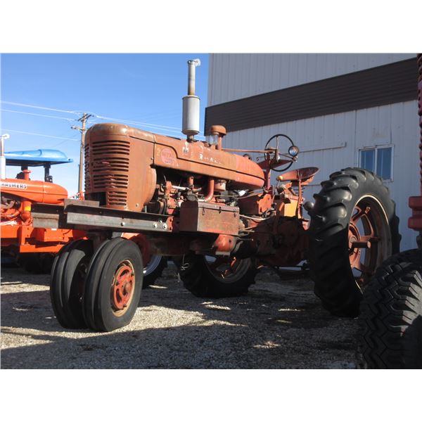 IH Farmall Super M-TA Amplifier- Runs And Drives- Fair Rubber- Decent Condition