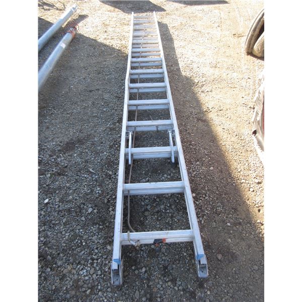 Werner 28' Aluminum Extension Ladder