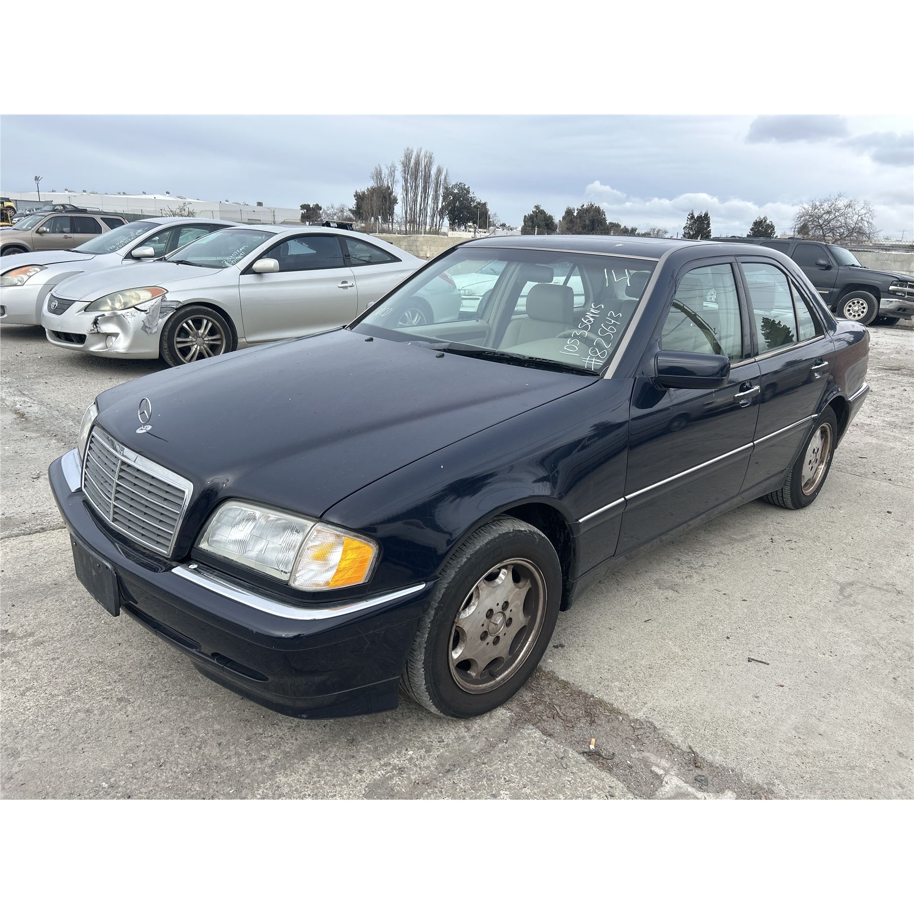 C2000 Car 2000 Mercedes-benz C-Class