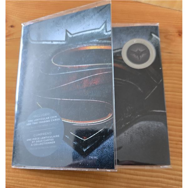 RCM 2016 Batman Verse Superman Lenticular Coin