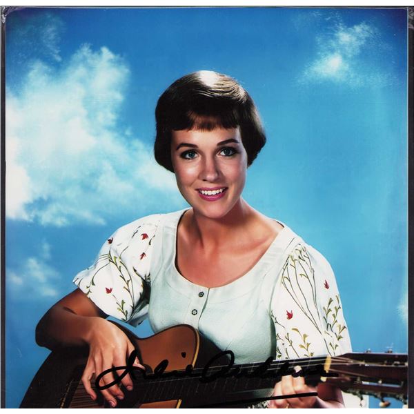Julie Andrews signed photo Sound of Music