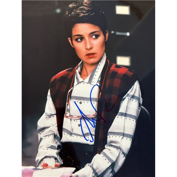 Annie Potts signed photo