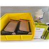 Image 3 : Group of Misc - Dry Guide Coat Kit, Plastic Spreaders, Premium Lightweight Body Filler, 3M Platinum 