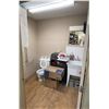 Image 1 : Contents of Washroom