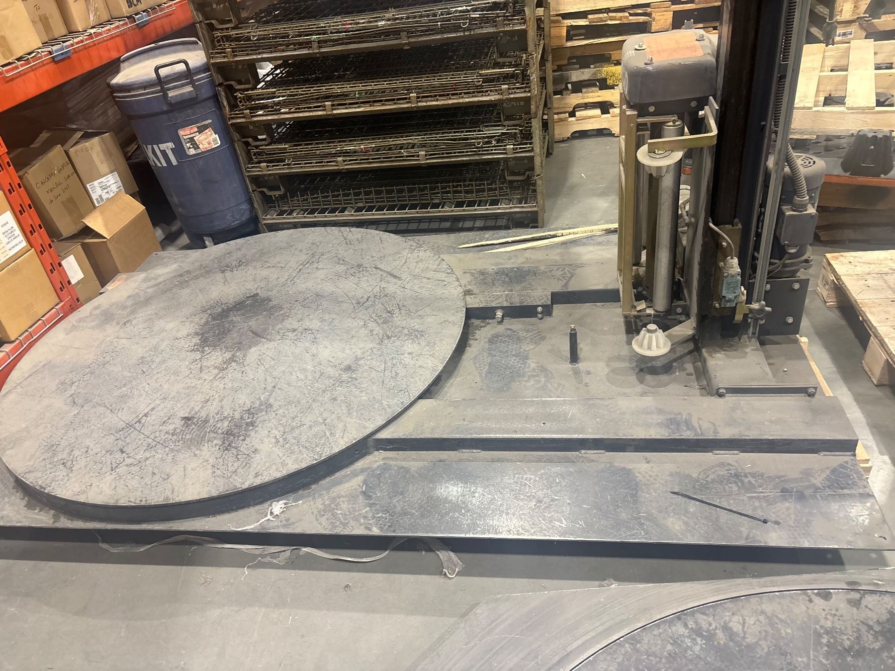 Orion Pallett Wrapper Working. Next 3 lots in Calgary, items will load ...