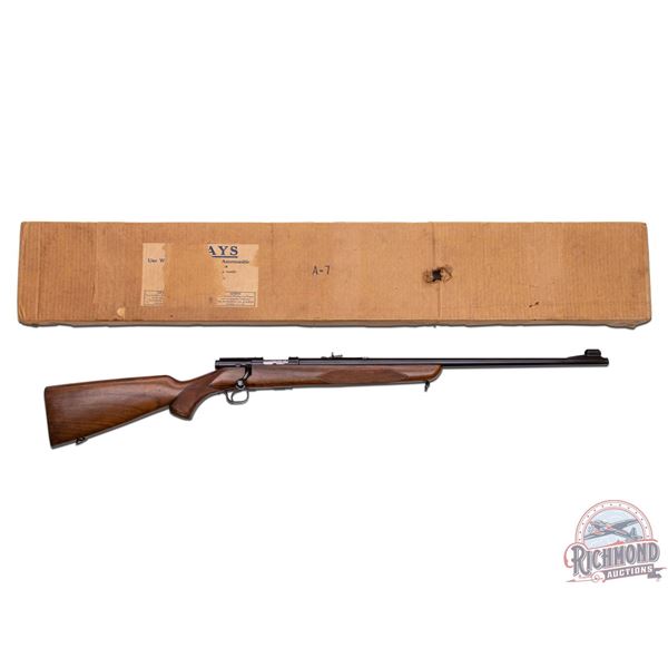 NICE Winchester Model 43 Deluxe .22 HORNET Bolt Action Rifle in Original Factory Box