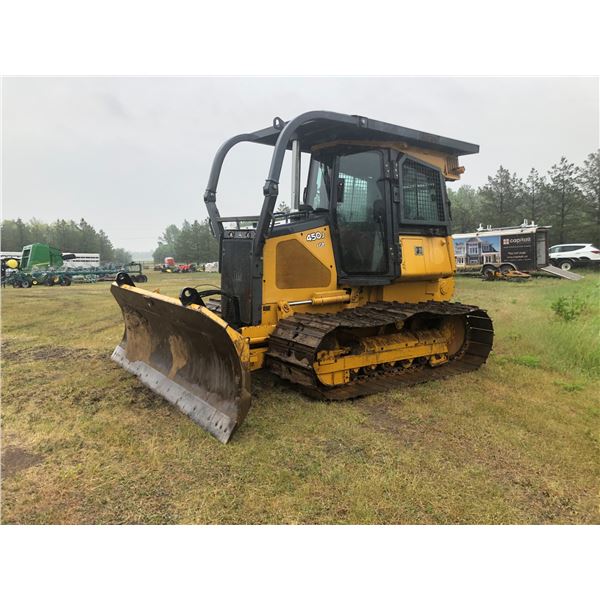 RK 2006 JD 450J LPG Cat - 6 way, 10 ft Dozer, Cab, winch, wide pad, 7628 hrs c/w new engine installe
