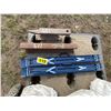 Image 1 : PC Metal Blue Sawhorse, 2 - anvils
