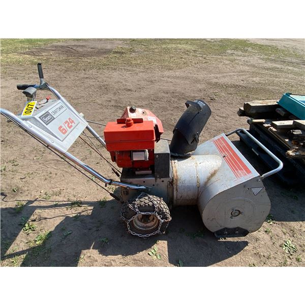 C-7 Part Lawn Sweep & Craftsman Snowblower not running