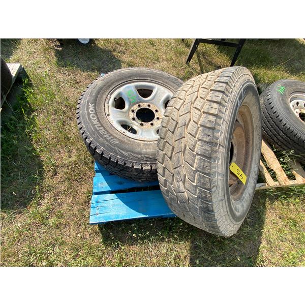 TT 2 8 hole Rims c/w 16 Tires