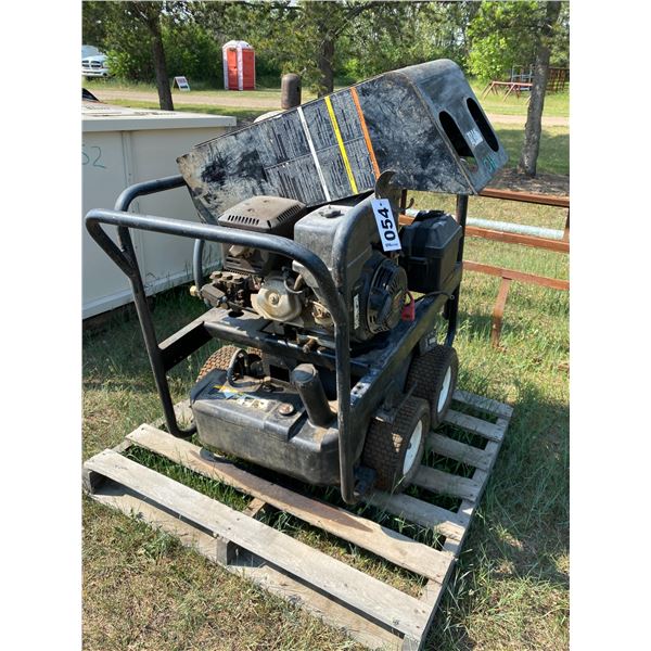 OH Gas Pressure Washer c/w Honda GX390 gas motor AS IS