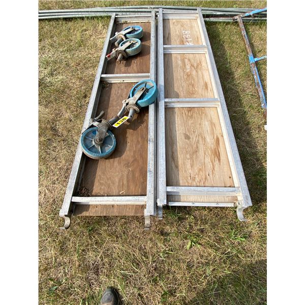 HB GROUP LOT Scaffolding Platforms & 4 Castor Wheels