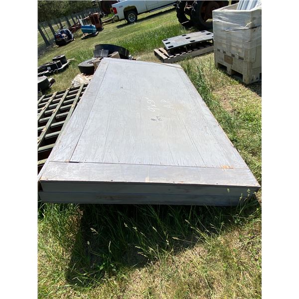 AP Fishing Shack 9ft x 51in.