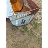 Image 3 : RK GROUP LOT SEC 64" Wrist-O-Twist clean up bucket
