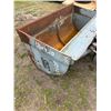 Image 6 : RK GROUP LOT SEC 64" Wrist-O-Twist clean up bucket