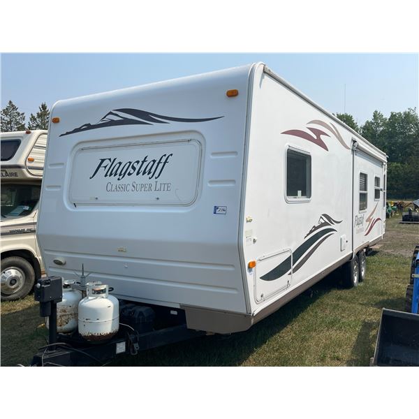 RK 2008 Flagstaff 31 ft Bumper Pull Holiday Trailer, 1-slide, awning, , SN. 4X4TFLF2981819918