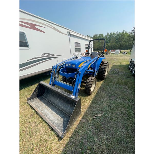 RS 2010 N.Holland T1520 open station, 4x4 Diesel Tractor, 265 Orig. hrs., Standard, 3pt, 29.5 Hp, PT