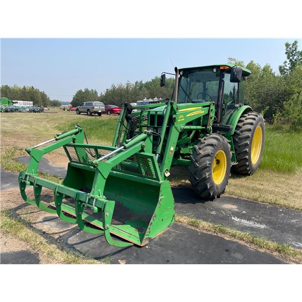 RK GROUP LOT JD 6130 Front Wheel Assist Tractor, 130hp c/w 563 Loader, 7ft. Bucket & Graple 5035 hrs