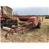 Image 1 : BP N.H. 320 Square Baler #462212