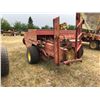 Image 2 : BP N.H. 320 Square Baler #462212