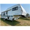 Image 3 : CB 1994 Rustler G/N Holiday Trailer RW275 SN. 1PT01JAW1R9004038 ,water damage along back end of trai