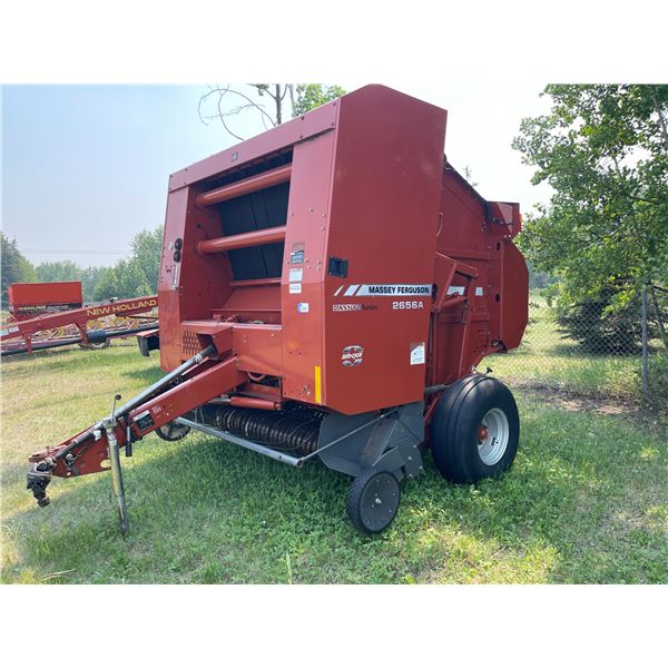 KM Massey Hesston 2656A Baler, 1000 P.T.O. net wrap & twine s/n 2656AHS25143 PH: 780-718-1026 Owner 