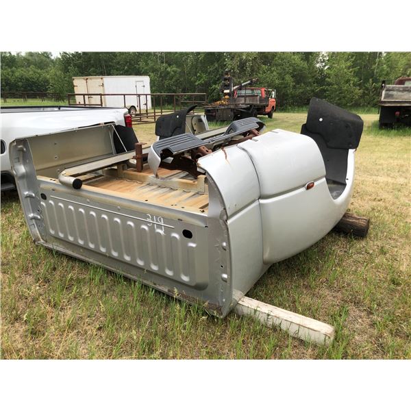 BP Dodge Long Box, Bumper, Tailgate, 1 running board Fits 2002-2008 Minor Body Damage