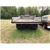 Image 4 : DL Chev 50 truck c/w hoist V8- 5 & 2 spd, not running, SN. C15DAAV121783
