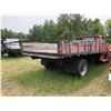 Image 5 : DL Chev 50 truck c/w hoist V8- 5 & 2 spd, not running, SN. C15DAAV121783