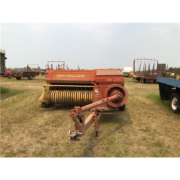 KM N.Holland 420 Square Baler, No P.T.O., Hyd. Tensioner s/n 543539