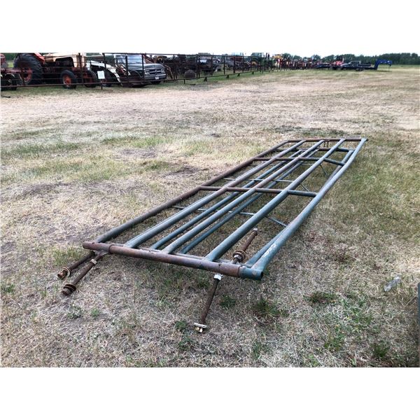 RN (Selling all together) 1- 8 ft gate, 2- 12 ft gates