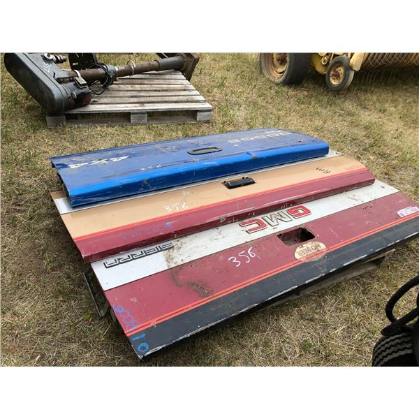 RM (Selling all together) 3- Tailgates