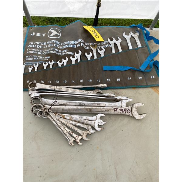 AP Metric & Stand, comb. Wrenches