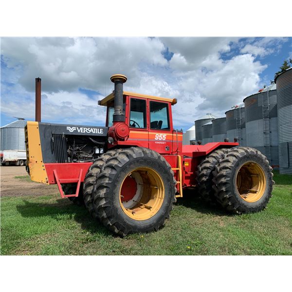 1983 VERSATILE TRACTOR 955, SN. 191044, showing 8500.8 hrs, Series 3, 350 Hp, 20.8x38 tires, 4 open