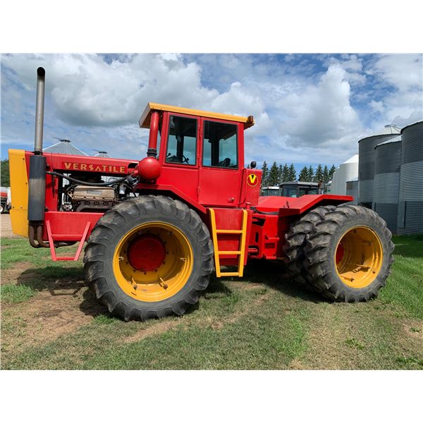 1976 VERSATILE TRACTOR 700, SN. 011802, Series 1, 220 Hp, 18.4x38 Tires, shedded, 555 Cummins, No PT