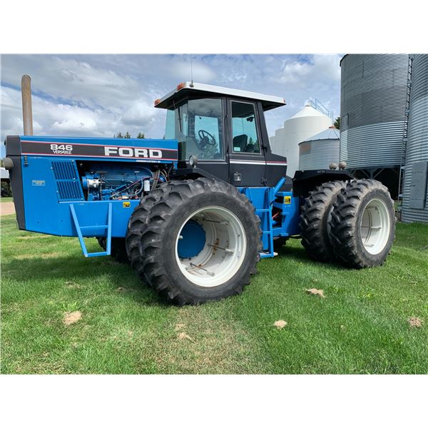 1991 VERSATILE TRACTOR 846, SN. D475370, 4098 hrs, PTO, 230 Hp, 18.4x38 tires, 4 hyds., shedded, LT