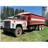 Image 1 : 1978 IH 1850 Tandem truck, SN. D0715HCA19795, Diesel, AUTO, 5spd, showing 196,344km, 7993 hrs., no t