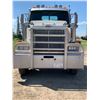 Image 2 : 2000 Western Star N14, 18 spd, 275/80R24.5 tires, new frt tires, alum. Frt bumper, wet kit, showing