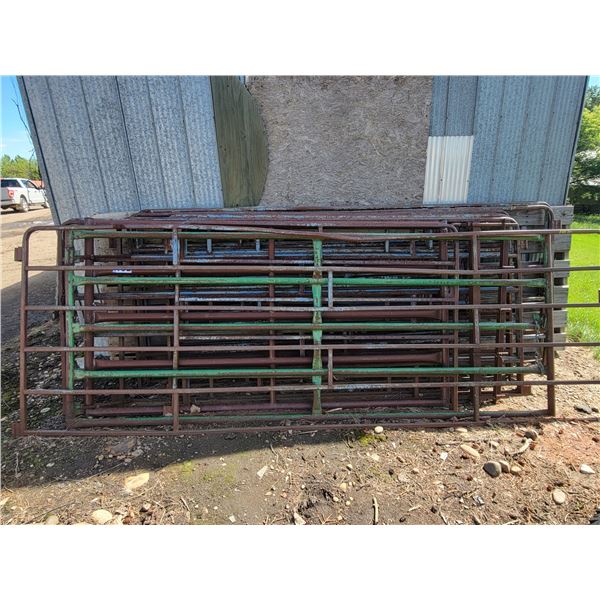(Selling by the Pile) Approx. 12- panels & gates, sizes 6-12 ft, Absolutely NO REMOVAL Between July 