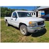 Image 3 : 2004 GMC SIERRA TRUCK - Reg cab, 4x4, V8 auto, showing 227,283 km, SN. 1GTEK14VX4Z273556, runs fine