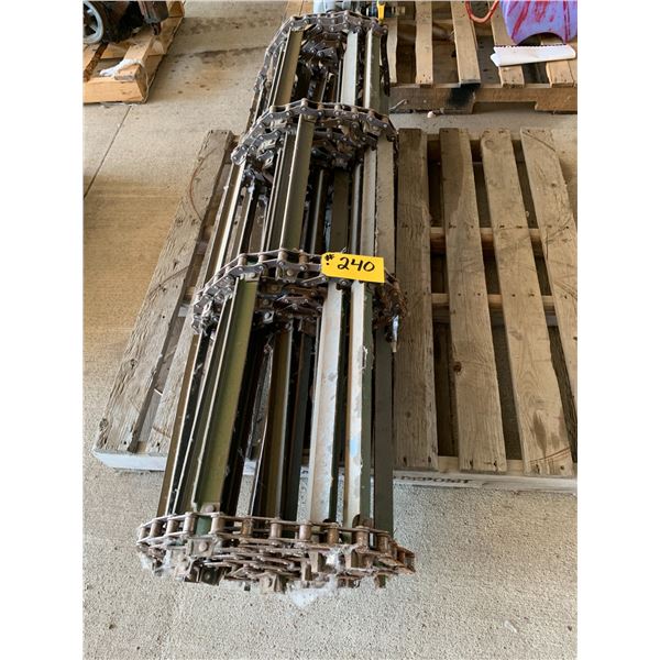 60" feeder chain for a 9600 combine