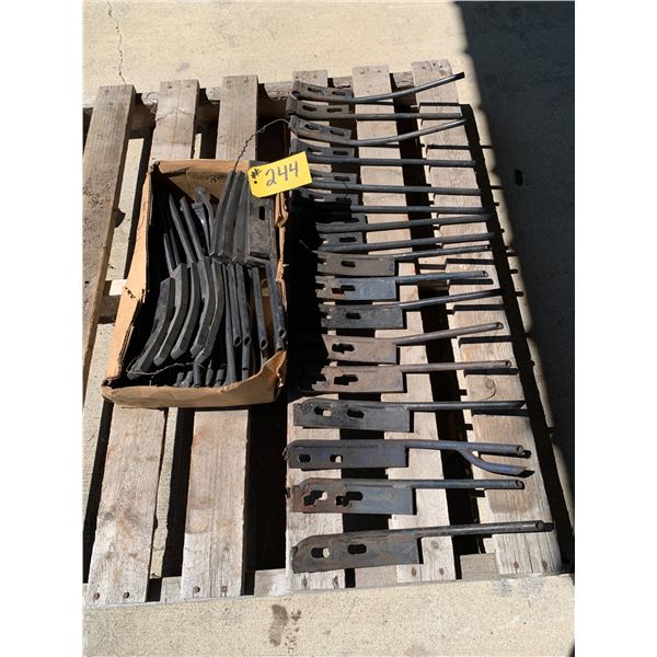 Approx. 37- NH3 boots