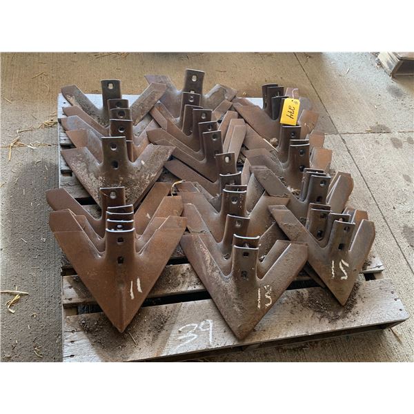 Approx. 39- mainly 14 in. sweeps