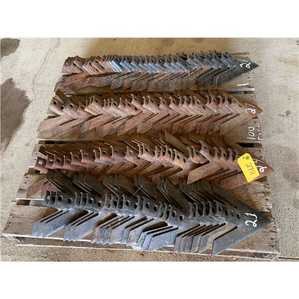 Approx. 100 cult. Shovels