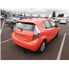 Image 3 : 2013 Toyota Prius c