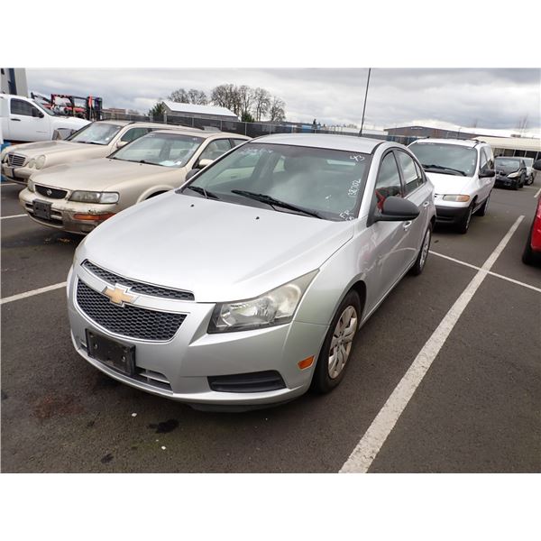 2012 Chevrolet CruzeRUNS WITH MECHANICAL PROBLEMS