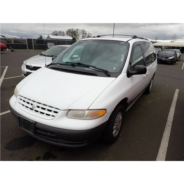2000 Chrysler Grand Voyager RUNS WITH MECHANICAL PROBLEMS