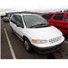 Image 2 : 2000 Chrysler Grand Voyager RUNS WITH MECHANICAL PROBLEMS