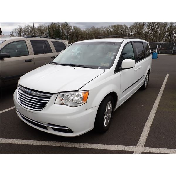 2016 Chrysler Town and Country