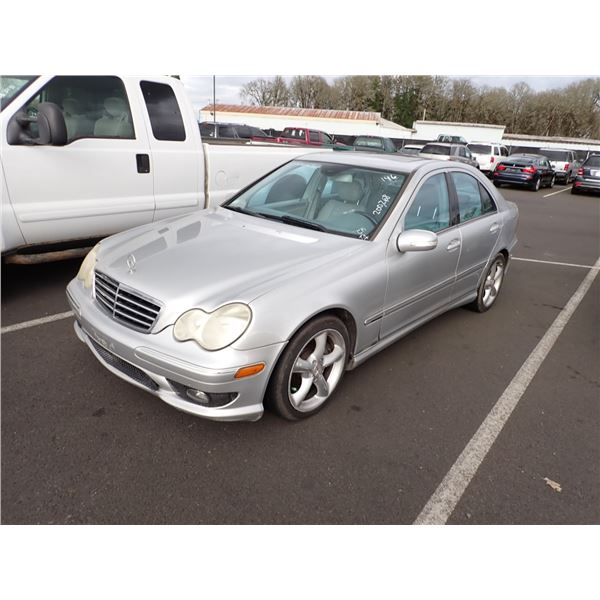 2005 Mercedes-Benz C230